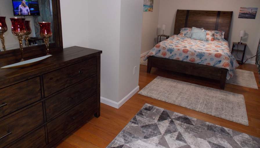 Antony's room