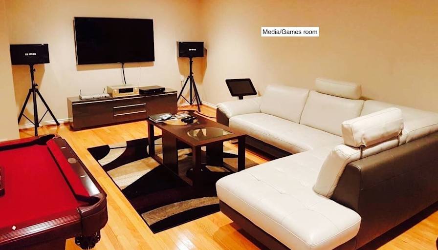 matthew denham's room