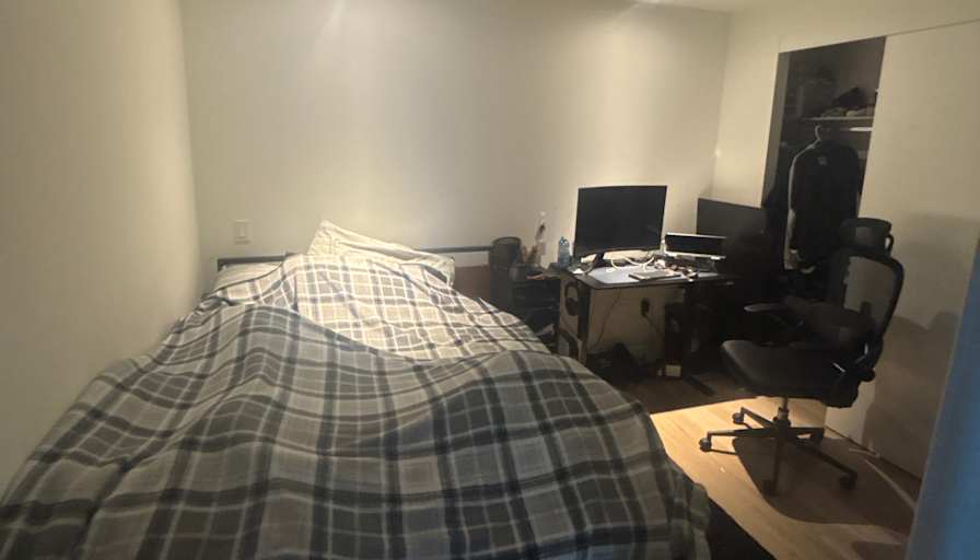 Tobi's room