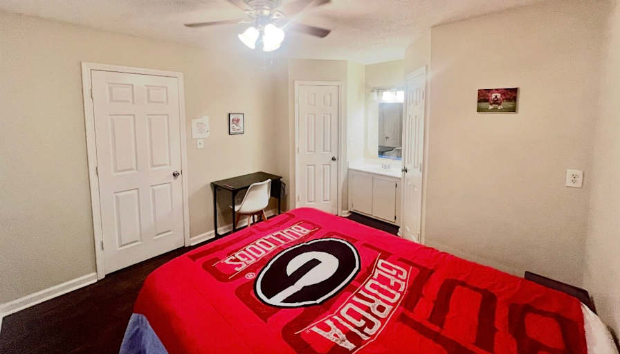 YaL's room