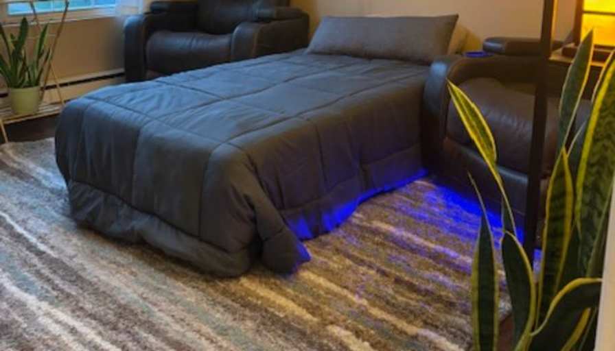 AnnandMatt's room