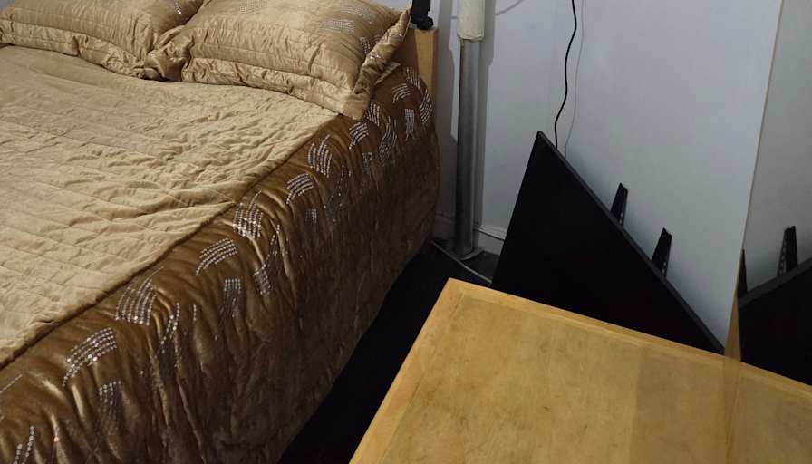 Ali's room