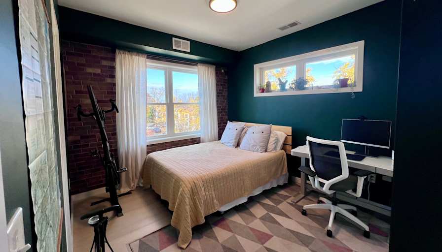 Anna's room