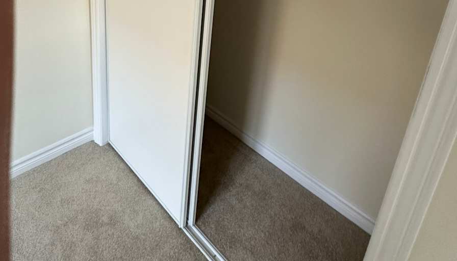 Shuning (Jane) You's room