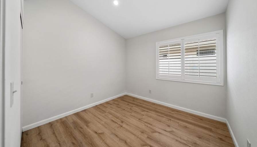 Levi's room