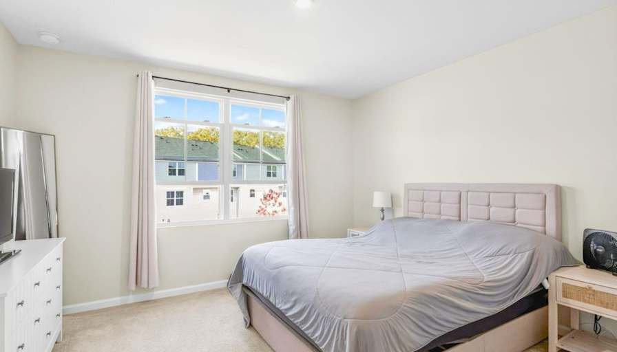 Jasmine's room