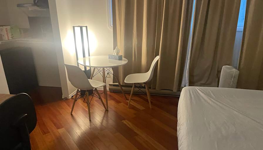 Dash's room