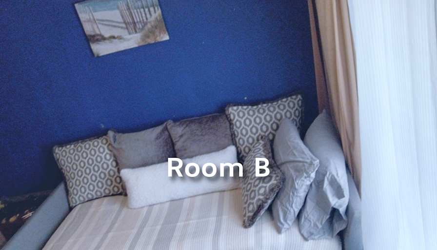Kenya S's room