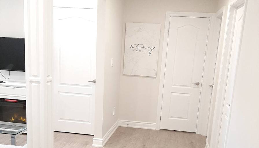 Elle's room