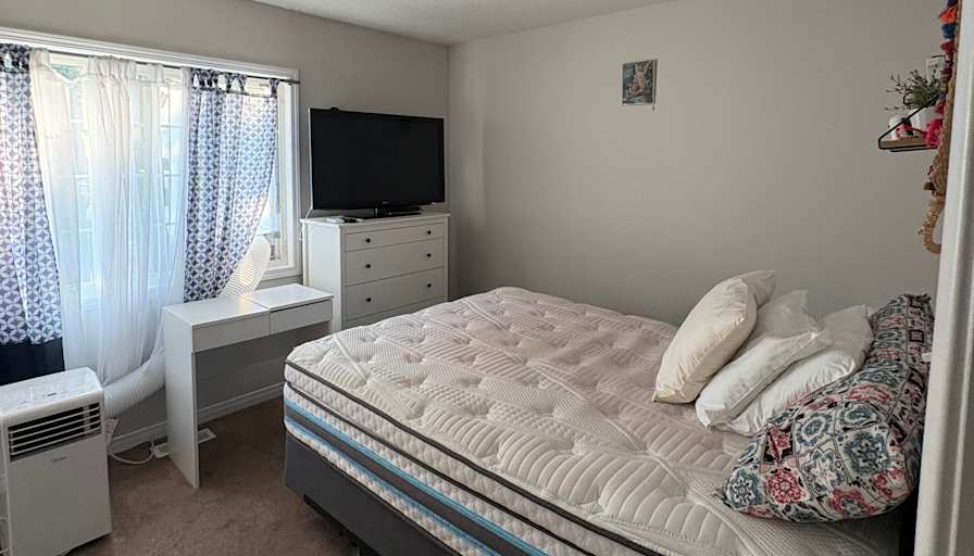 Jasmine Quintanilla's room