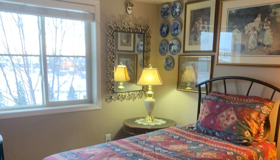 Kelly's room