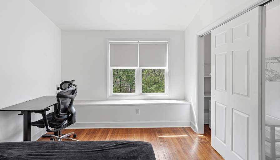 Maxwell's room