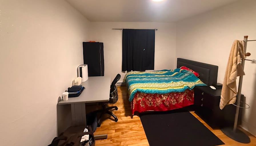 shak's room