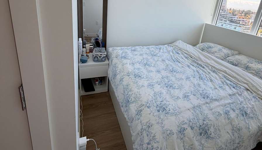 surucha arora's room