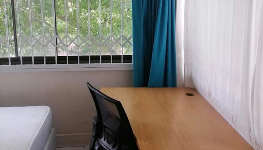 Honey's room