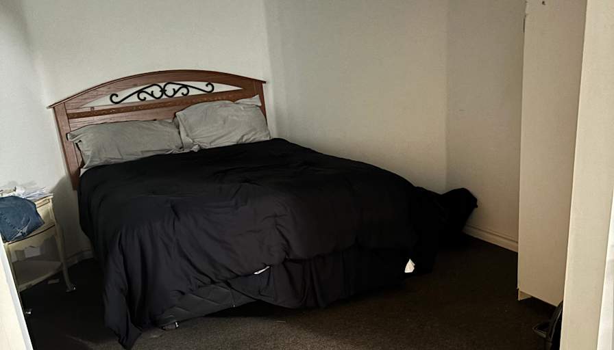 Darlene's room