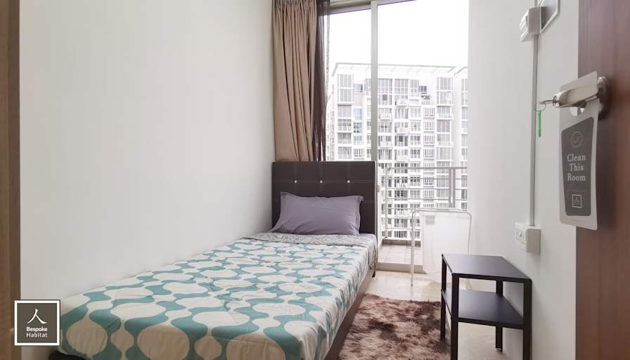Johnny Tan's room