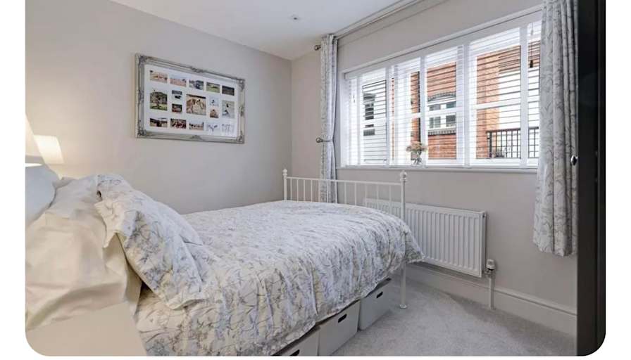 Anna's room
