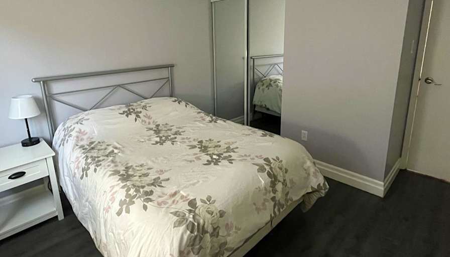 Robyn's room