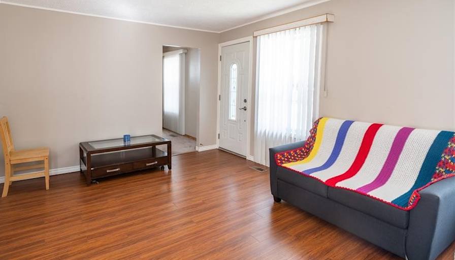 canreaps's room