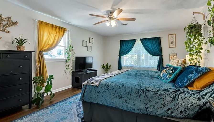 Ke's room