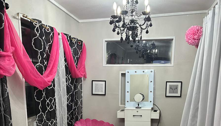 Shaneea's room