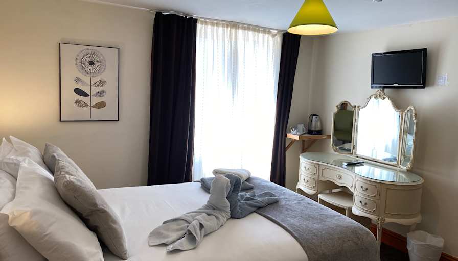 Nil's room