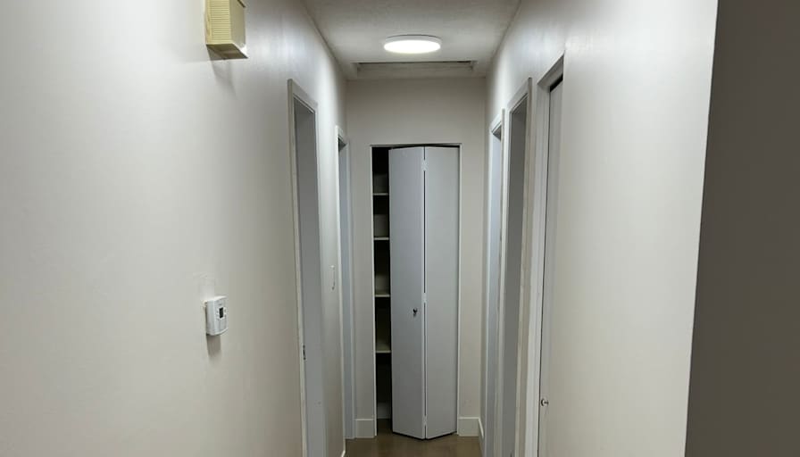 Kaur's room
