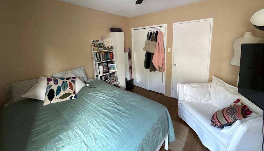Rafaela's room