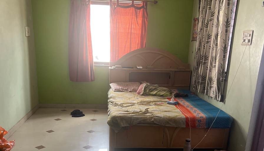 SavitaNandan's room
