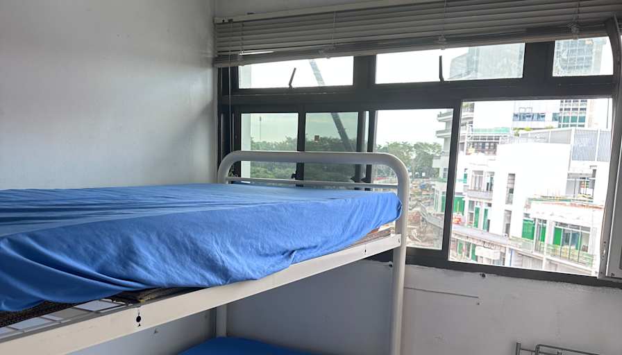 Yann's room