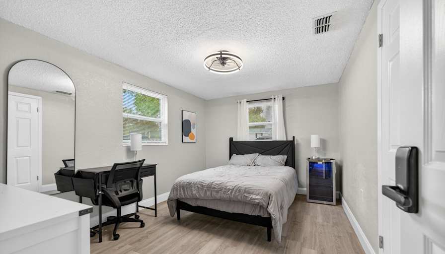 PadSplit's room