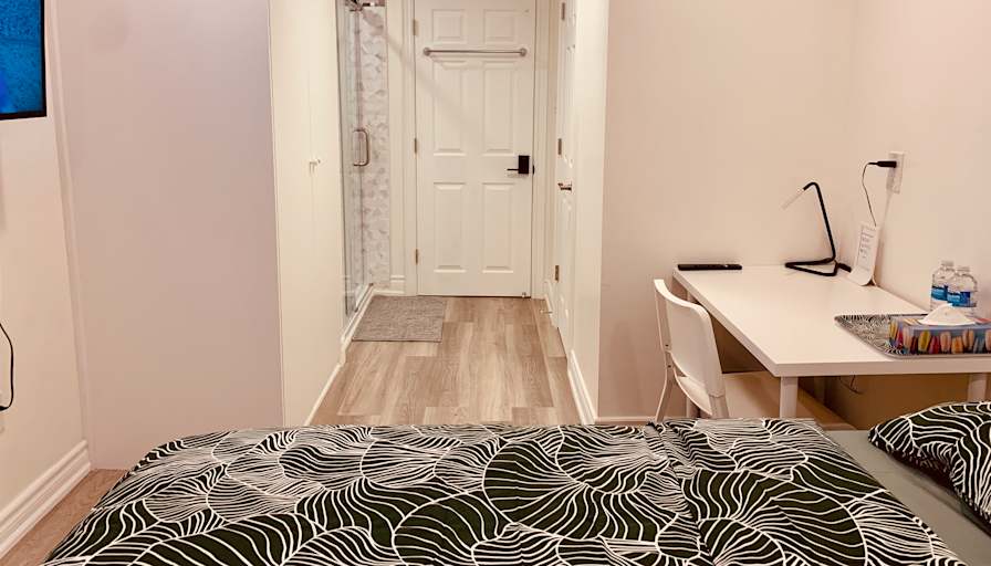Vivian's room