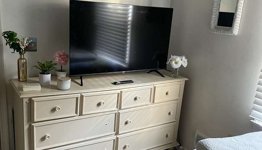 Lorraine's room