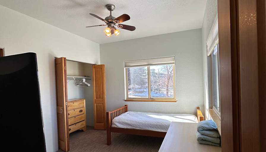 Donna's room