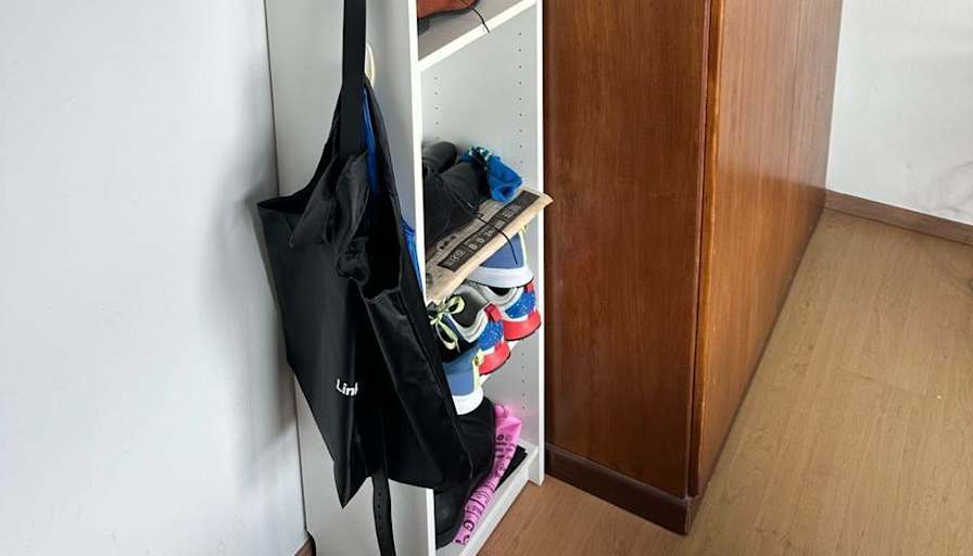 Jayti's room