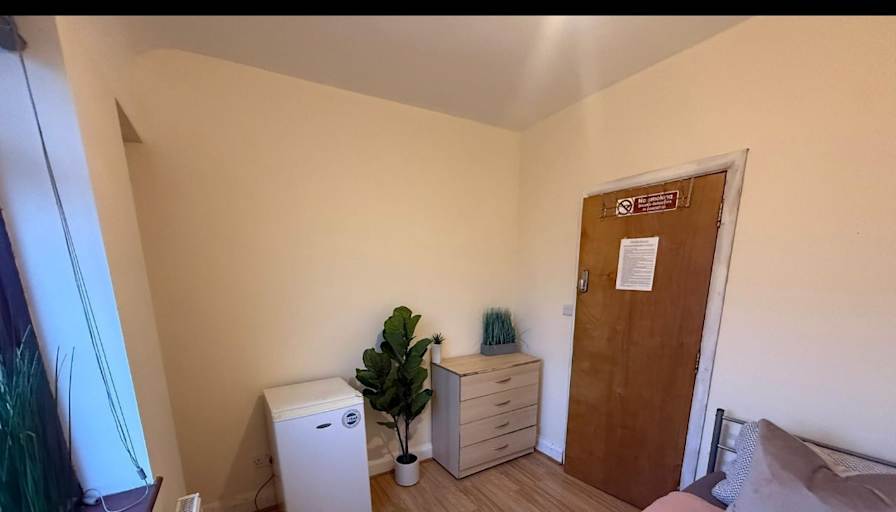 Ajinkya's room