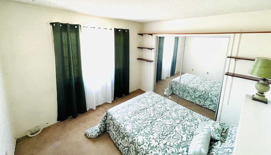 Kate's room