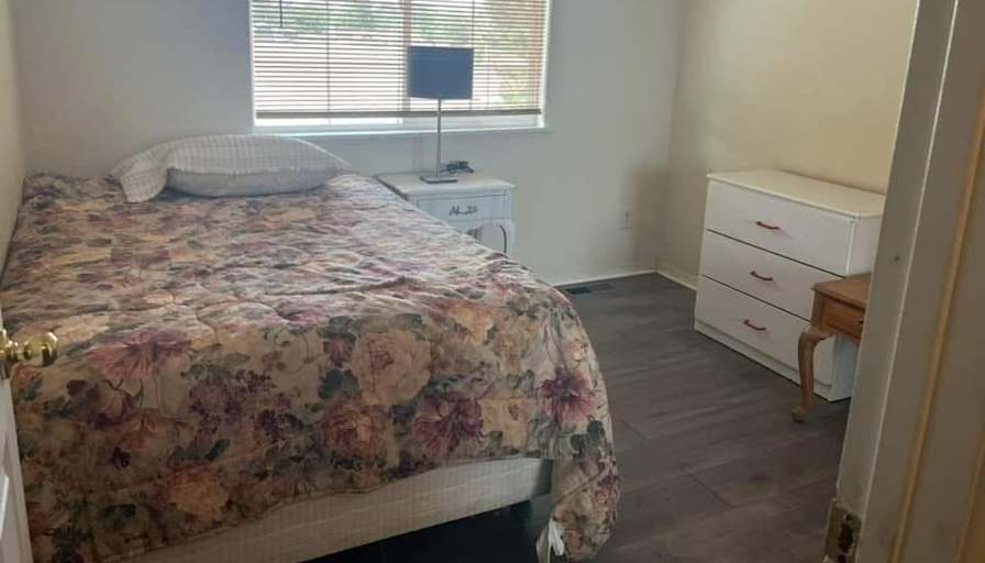 Vale's room