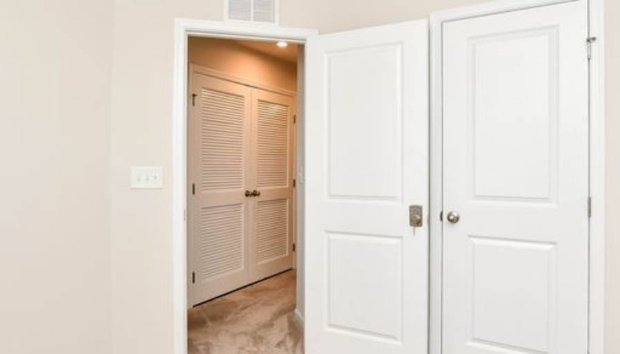 Sandy's room