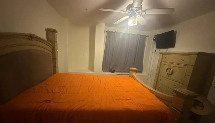 Regina's room