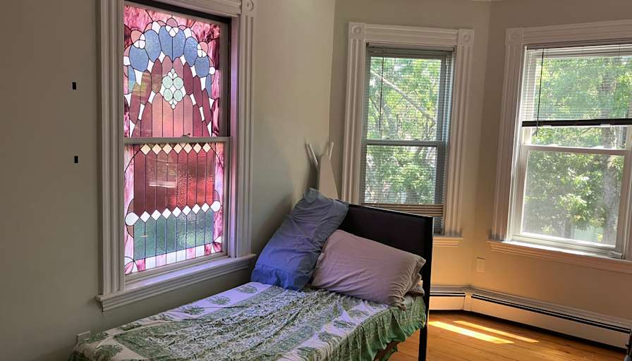 Nihar's room