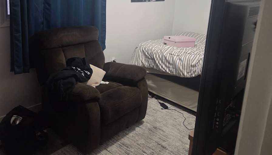 Nick Betts's room