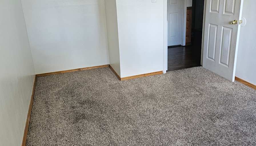 JEREMY's room