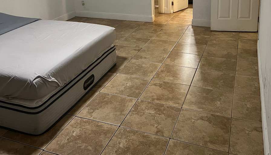 ramon's room