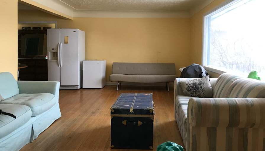 Samuel's room
