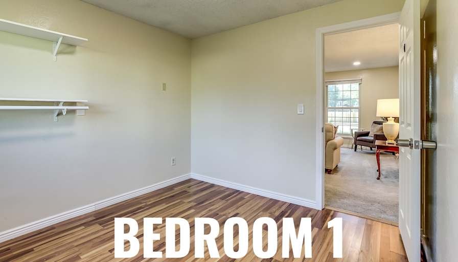 HomeCrew's room