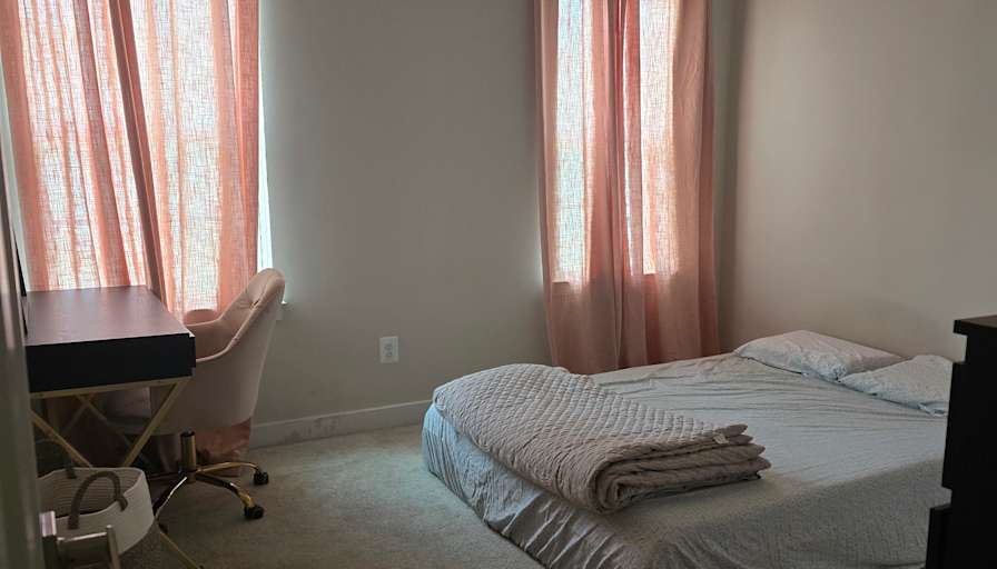 Yasha's room