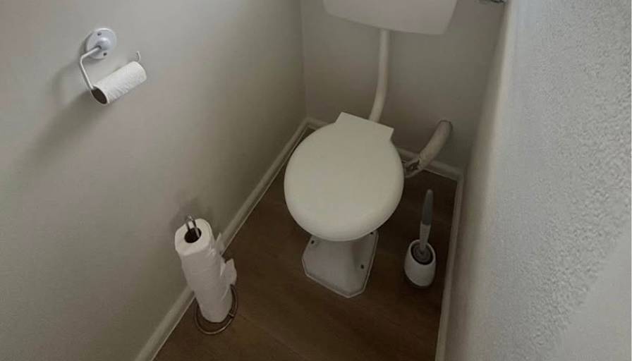 Jonah Mclay's room