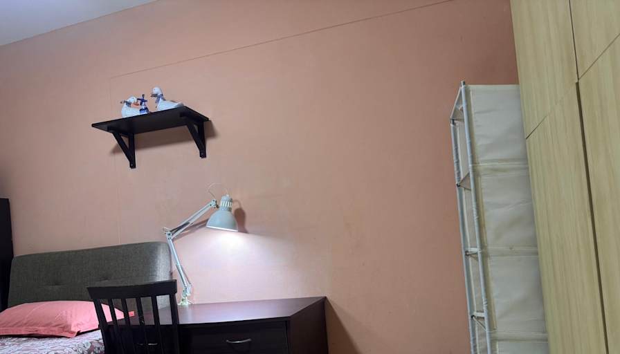 Sourav's room